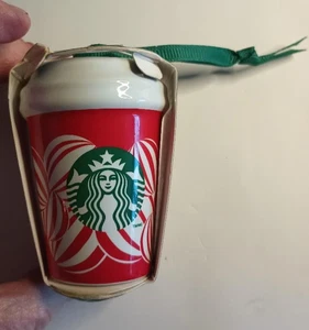 Taza de café de cerámica Starbucks adorno de Navidad - Imagen 1 de 6