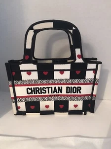 Christian Dior Mini Dioramour Book Tote Black/White/Red ❤️ Canvas Open Top Bag - Bild 1 von 22