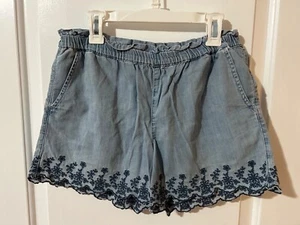 Gap Kids Girls XL Regular 12-13 Blue Floral Embroidered Pull-On Chambray Shorts - Picture 1 of 4
