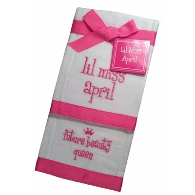 Juego de 2 toallas de tela bordada Future Beauty Queen, Lil Miss April Foto 1 de 3