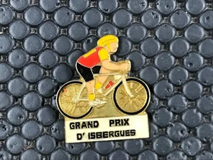 pin's pin BADGE VELO BICI BIKE ISBERGUES - Picture 1 of 1