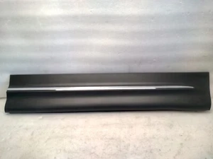 2020-2023 A2477274900 MERCEDES BENZ GLB250 FRONT RIGHT LOWER DOOR MOLDING OEM - Picture 1 of 7