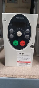 TOSHIBA VFS11-2004PM-WP  220V 0,4KW plc - Imagen 1 de 2