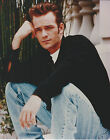 LUKE PERRY 8 X 10 PHOTO WITH ULTRA PRO TOPLOADER