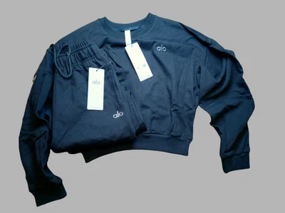 Alo Yoga Black Sweaters Set M - Image 1 of 4