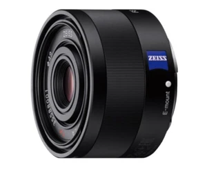 Sonnar FE 35mm F2.8 ZA Full-frame Standard Prime ZEISS Lens - Picture 1 of 1
