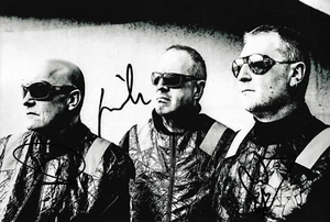 Imagen frontal 242 autógrafo firmado 20x30 cm s/w - Imagen 1 de 1