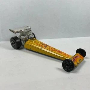HOT WHEELS 1/64 Diecast 1975 Red Line Fuel Dragster Yellow - Picture 1 of 2