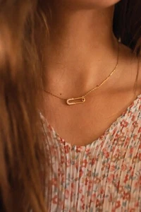 Dainty Gold Safety Pin Necklace for Women, Minimalist Boho Drop Beaded Choker - Picture 1 of 5