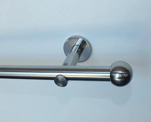 Gardinenstange Metall 19 mm - Edelstahl Look Endstück " Kugel " bis 600 cm - Bild 1 von 1