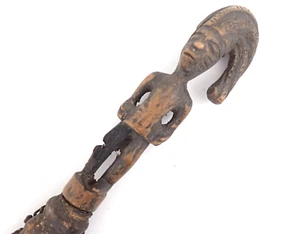 Batidor ceremonial de cuero Irùkèrè de cuero para piel Nigeriano Yoruba Orisha Eshu siglo XIX - Imagen 1 de 24