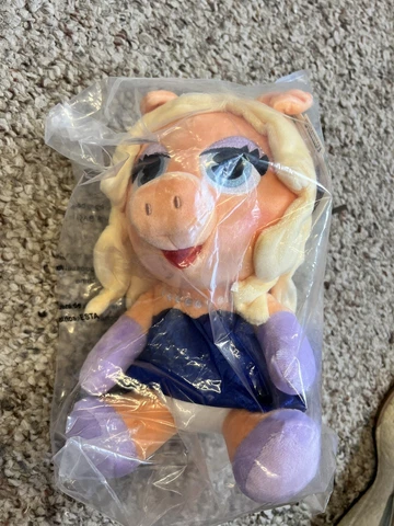 MUPPETS MISS PIGGY 7.5IN PLUSH PHUNNY KID ROBOT Cover
