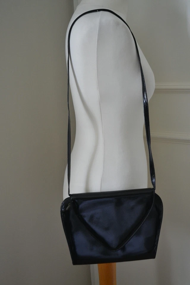 VINTAGE 1980s BALLY black patent leather shoulder bag handbag or clutch - Image 1 of 4