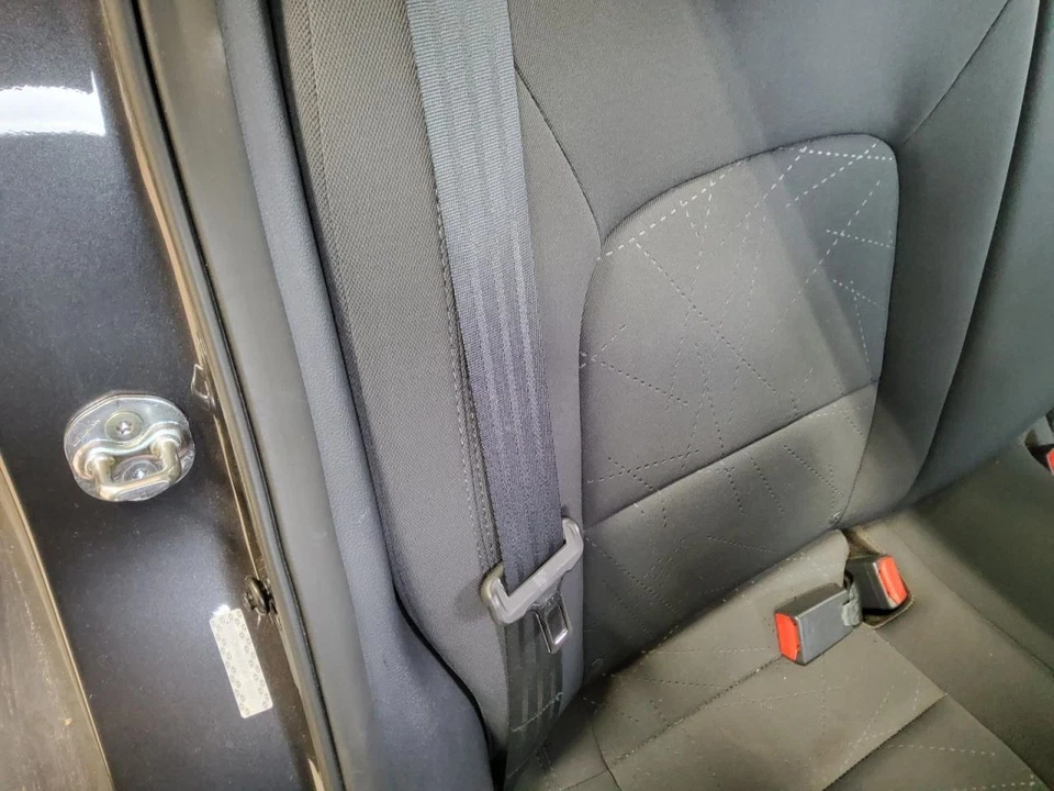 Passenger Retractor RIO       2013 Seat Belt Rear 522356 Foto 1 de 1