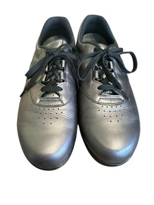 SAS Free Time Women's Shoes 8.5 WW Gray metallic Leather Lace Up Arch Support - Picture 1 of 12