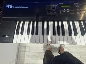 Roland D10 Multi-Timberal Linear Synthesizer - Vintage 80s Keyboard - Picture 1 of 6