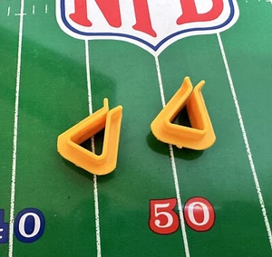 Vintage Tudor Games Electric NFL Football Replacement Scoreboard Clip Set of 2 - Picture 1 of 1
