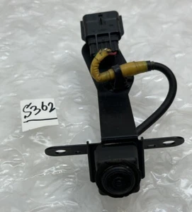 2015 - 2020 Nissan Infiniti OEM Front View Camera 284F1-6ZA1A - Picture 1 of 7