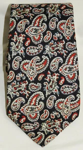 VINTAGE 80s John Weitz / Lord & Taylor Red Paisley on black silk 58" X 3 1/2" - Picture 1 of 2