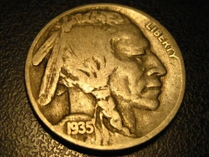 1935-P Buffalo Nickel - Picture 1 of 4