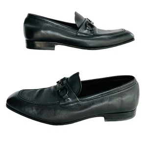 Mocassino SALVATORE FERRAGAMO Asten nero in pelle liscia misura 8,5 larghezza E #72266 - Foto 1 di 12