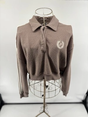 Sudadera corta universitaria polar rosa Victoria's Secret marrón sherpa talla pequeña Foto 1 de 4