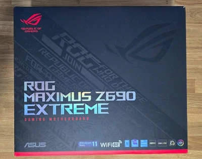 ASUS Z690 ROG MAXIMUS EXTREME LGA1700 INTEL DDR5 with contact frame - Image 1 of 4
