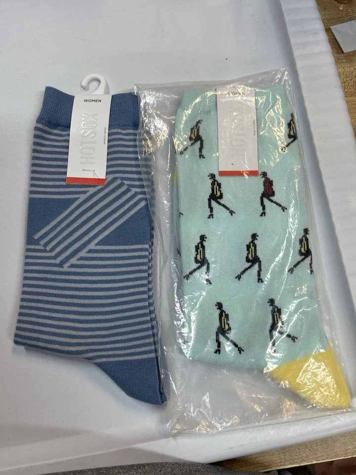 Hot Sox Women’s Socks Blue Green Knit Casual Socks Sz 9-11 Shoe Sz 4-10.5 - Image 1 of 4