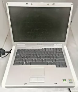 FOR PARTS 15.4" Dell Inspiron 1501 AMD Sempron Sable SI Won't Post No HDD - Picture 1 of 6