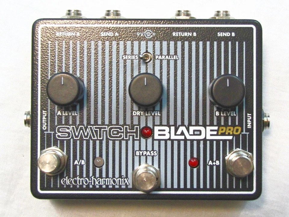Interruptor de pedal eléctrico Electro-Harmonix EHX Switchblade Pro Deluxe usado Foto 1 de 3