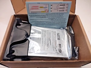 MDD Silver 14 TB Storage Internal Desktop Drive MD14TBGSA25672/ Parts or not wkn - Afbeelding 1 van 9