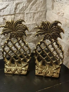 Par de sujetalibros Virginia Metalcrafters Newport de latón fundido piña N8-2 - Imagen 1 de 9