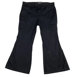 Pantalones negros cargo bootcut banda cintura elástica tórrida talla 18 - Imagen 1 de 4