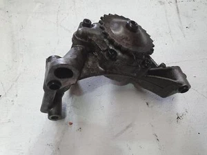 VOLKSWAGEN CADDY OIL PUMP VAN 02/05-11/10 038115121C - Picture 1 of 6