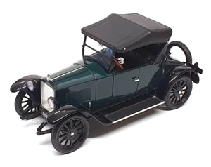 Signature Models 1/18 Scale 3625B - 1920 Cleveland Roadster - Green/Black - Picture 1 of 5