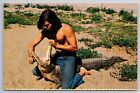 Vintage Postcard SD Rapid City Reptile Gardens Alligator Wrestler  -3111