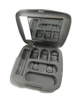 Mary Kay Signature Custom Compact # 9004 EYE SHADOW LIPSTICK HOLDER-UNFILLED - Imagem 1 de 3