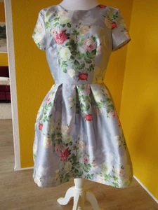 ChiChi London Kleid, fliederfarben mit Rosen, Größe 12/M/40, NEU! - Bild 1 von 6