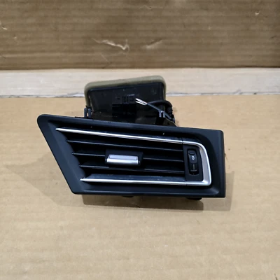 2009 - 2015 BMW 750Li 750i Dashboard Right Side A/C Heater Air Vent Grille OEM - Image 1 of 4