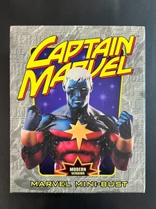 Marvel Bowen Designs Captain Marvel Modern Version Mini-Bust #1475/3500 NIB! - Picture 1 of 6