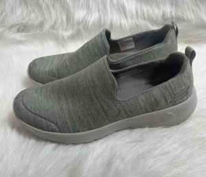 Skechers Go Walk Women Sz 8.5W Slip On Athletic Walking Gray Shoes Sneaker - Picture 1 of 7