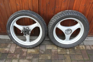 Rueda delantera rueda trasera tapacubos llanta rueda de aluminio juego de ruedas ruedas con neumáticos BMW K1100LT - Imagen 1 de 4