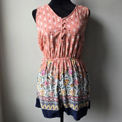 Pantalones cortos de jersey de una pieza medianos Abercrombie & Fitch para mujer Foto 1 de 4