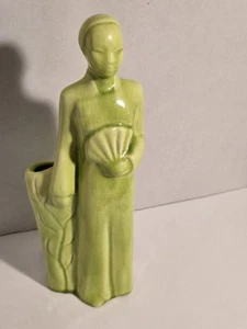 Vaso da donna stile asiatico verde anni 40 ceramica non marcato - Foto 1 di 9