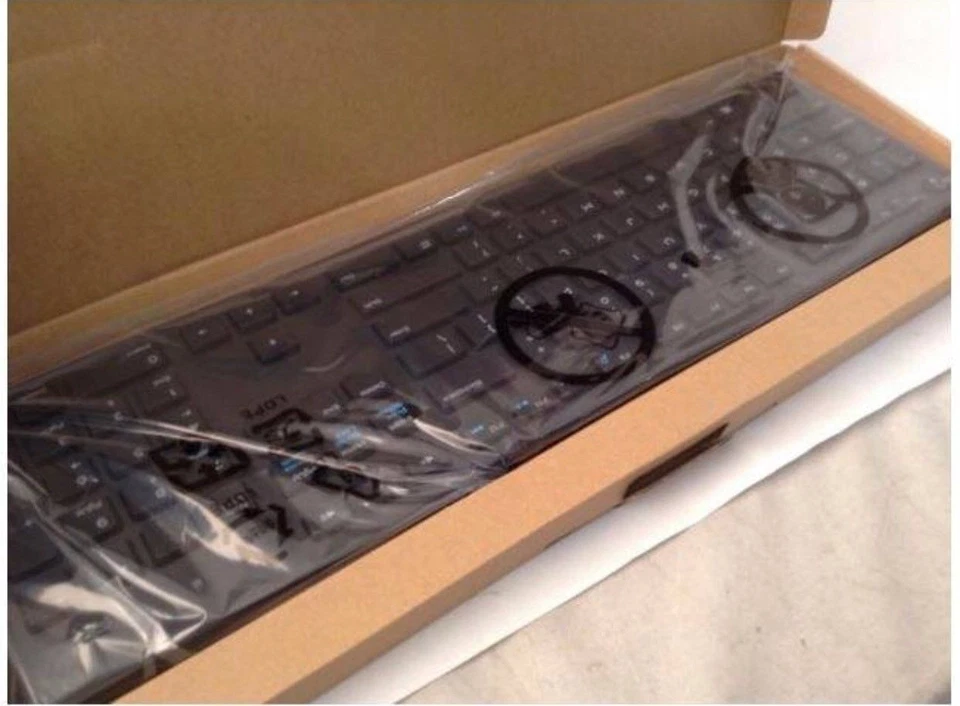 Dell Standard Keyboard KB216B and Optical Mouse MS116 - Black