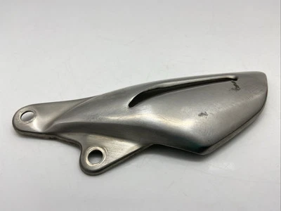 Protector de talón reposapiés delantero izquierdo Triumph Street Triple R 675 Abs 2013-2017 Foto 1 de 4