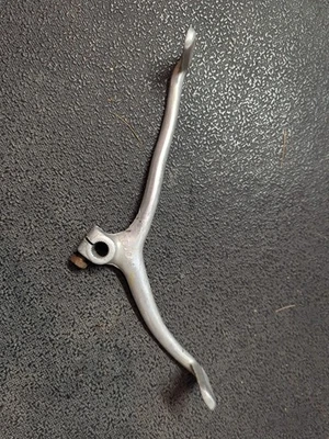 Педаль переключения передач Ducati Bronco 98 125 б/у винтажные детали для мотоциклов  - Изображение 1 из 4