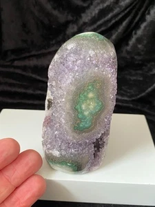 AMETHYST - URUGUAY - Picture 1 of 5