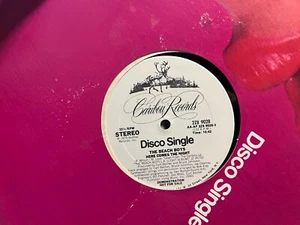 THE BEACH BOYS HERE COMES THE NIGHT 12"  1979 CARIBOU 2Z8 9028 disco promo - Picture 1 of 2