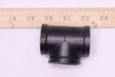 Threaded Reducing Tee Black Cast-Iron 1" NPT - Image 1 of 3